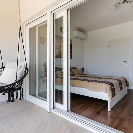3 Bedroom Amazing In Prázdninový dům *