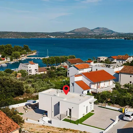 3 Bedroom Amazing In *