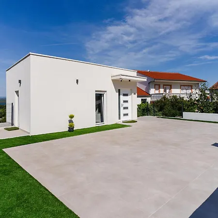 3 Bedroom Amazing In *